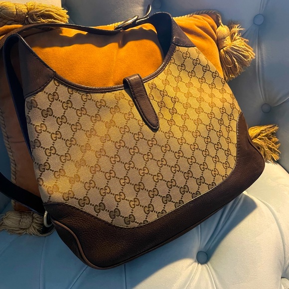 💥Gucci hobo handbag with shoulder belt💥 - Picture 4 of 11